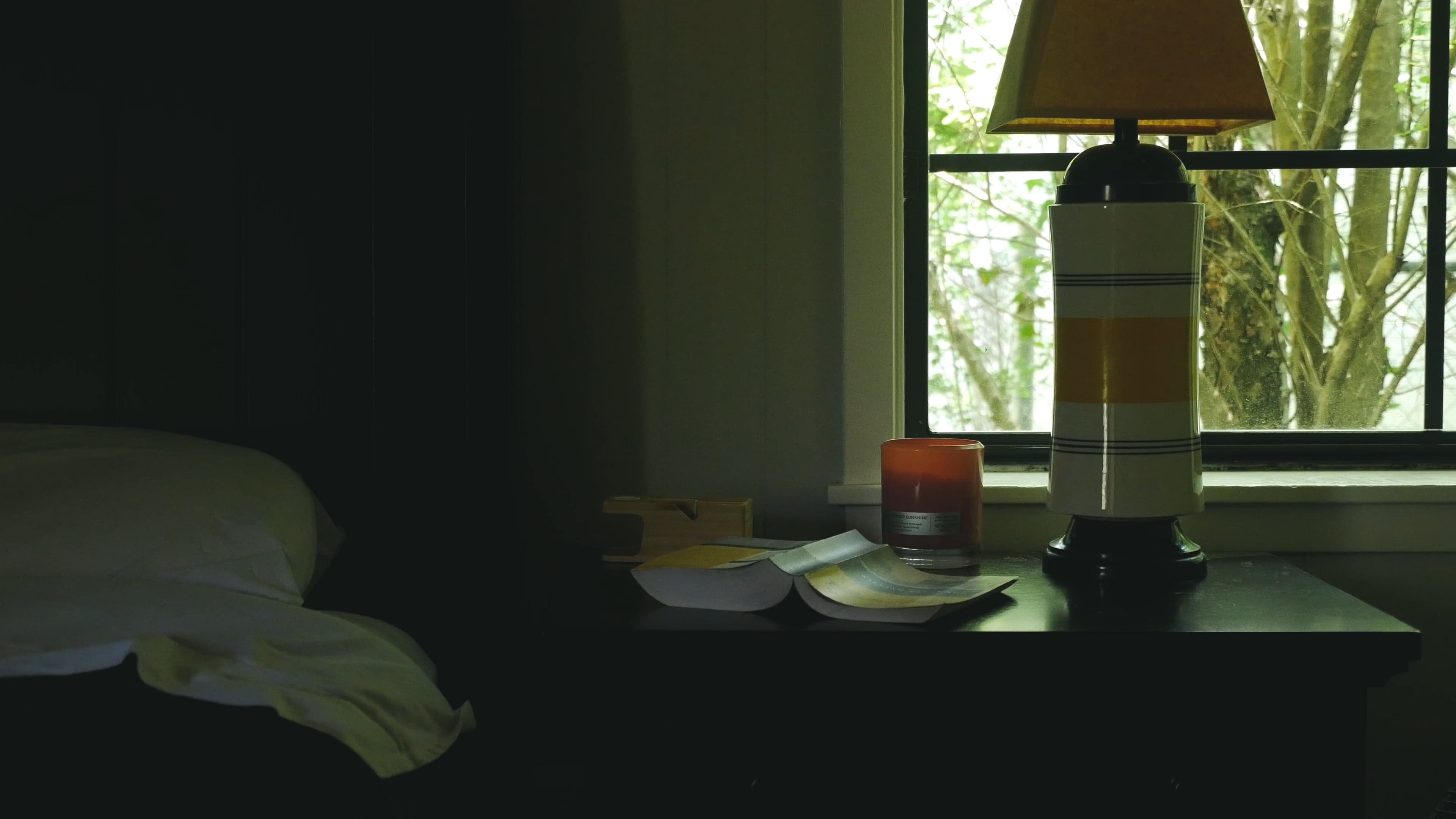 Estes and Graham perform Staying the Night